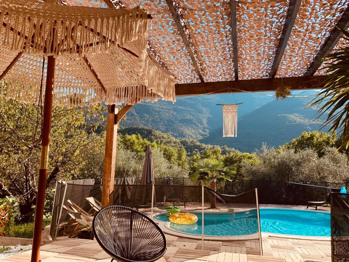 2P Au Coeur Des Montagnes Avec Piscine Chauffee Apartment Puget-Theniers Luaran gambar