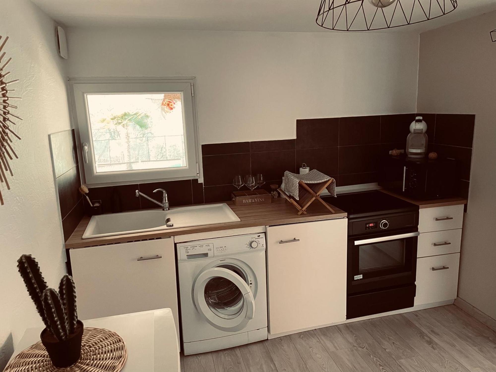 2P Au Coeur Des Montagnes Avec Piscine Chauffee Apartment Puget-Theniers Luaran gambar